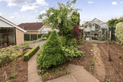 1294515-18-682b6e3a38988-ARW