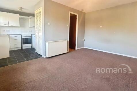 Living Area /Bedroom