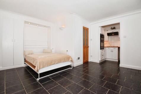 Lounge/Bedroom