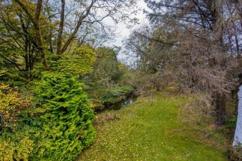 4 bed, 4 bath Detached in Glasgow - Photo 49