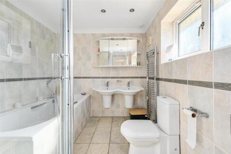 5 HARTFIELD ROAD (9).jpg