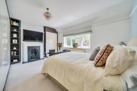 1315850-14-685ee0...