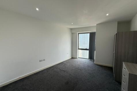 ** Zero Deposit Guarantee Available **
Available from 27th September! Entwistle Green are pleased to present this fabulous two bedroom apartment to rent in the Alexandra Tower development. Based on th
