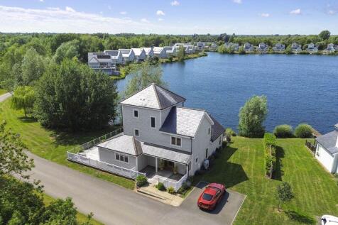 Drone - front of house