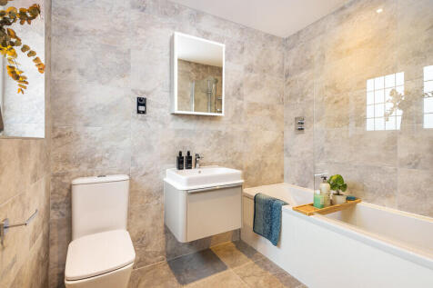 Bathroom in the Henley