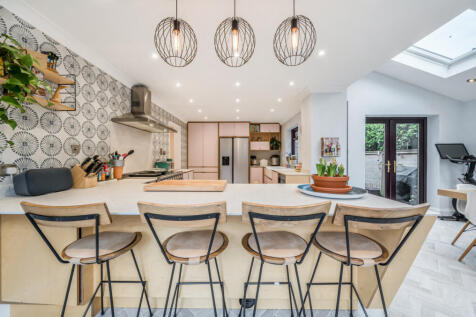 1387259-13-693867...