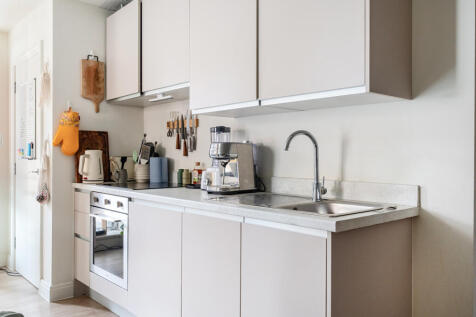 Kitchen - 1