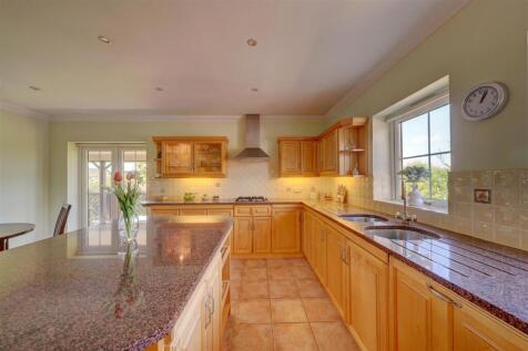 3a Sparrow Hall Lane