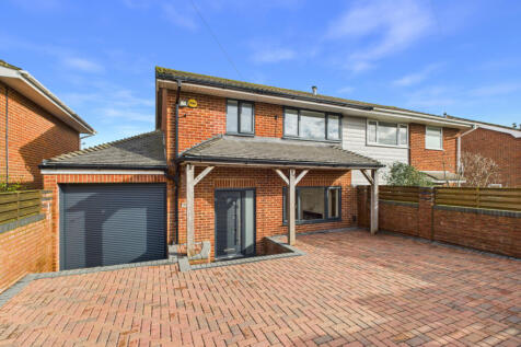 4 Bedroom Semi Detached House for Sale