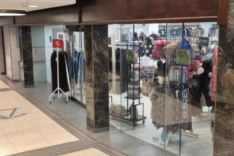 Commercial Property to rent in cleckheaton
