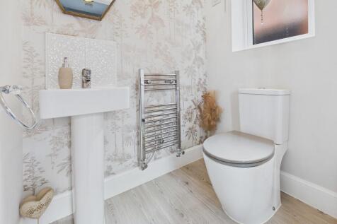 CAM04273G0-PR0192...