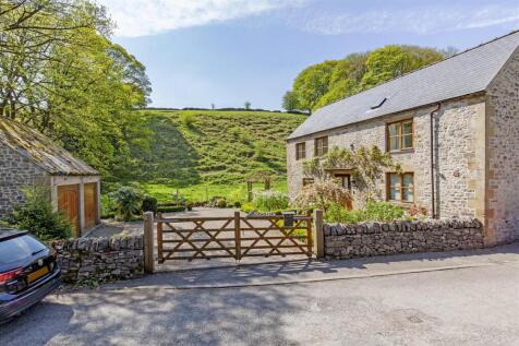 Front External-2.jpg