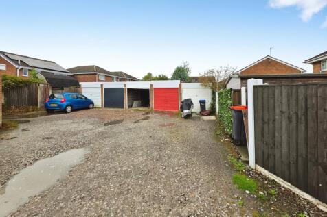 Garage In Block