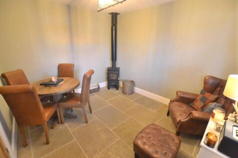 Family Room/ Dining Room