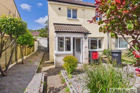 2 bed semi-detached house for sale Latrigg Road,