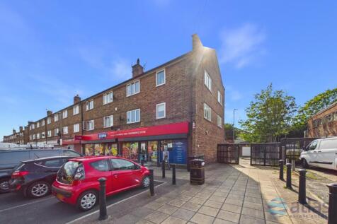 Situated on the second floor, this well-presented unfurnished apartment offers a bright entrance hall, spacious living room with a feature wall, modern fitted kitchen with appliances, private balcony,