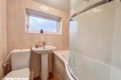 Knighstifeld 258-12.jpg