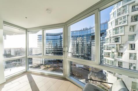 Apartment-601-Hol...