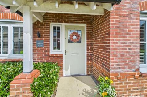 CANOPY PORCH
