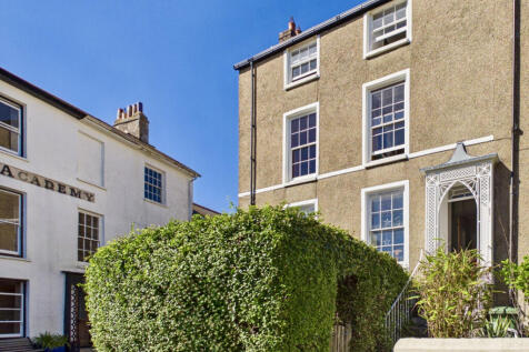 3 Bedroom Apartment for Sale