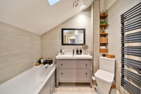 1393003-19-694570...