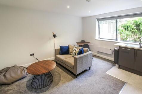 ***Available 1st July 2026 - 1 bed 1 bath - BILLS INCLUDED*** - Dwell is proud to present this beautifully renovated one bedroom apartment in Burley on the edge of the city centre.