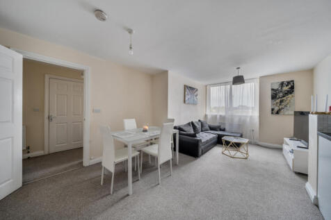 1358318-12-68d3c9...