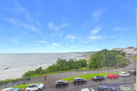 CAM03444G0-PR0038-STILL003.jpg
