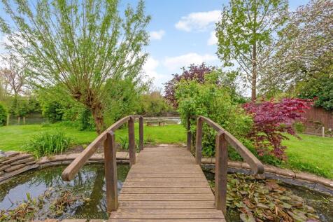 69669_Crofton Cottage, Bath Road - (18).jpg