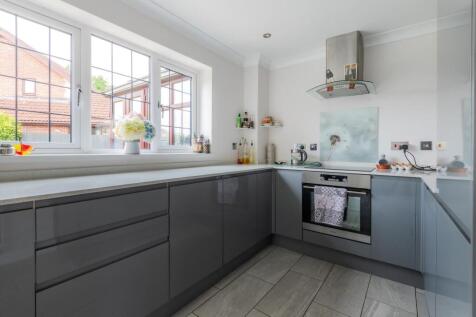 Briarmeadow Drive 9-32.jpg