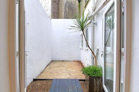 Courtyard 1