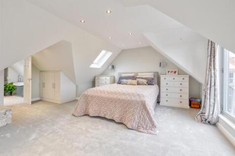 25 Church Street, Belton