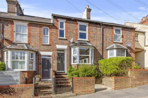 66 Totteridge Avenue, HP13 6XJ-14.jpg