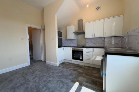Lounge Kitchen