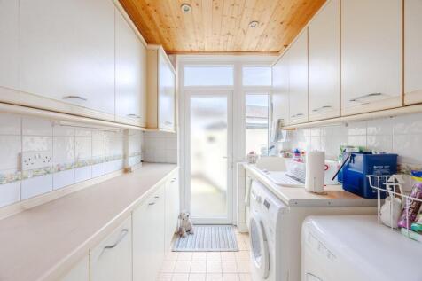 Utility Room 2