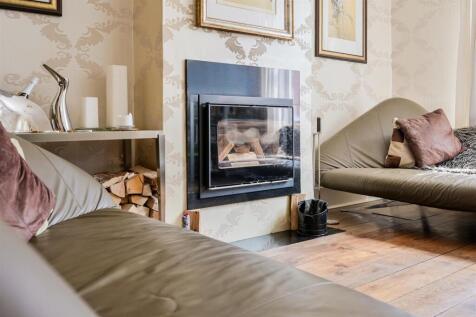 LADBROKE ROAD (1).jpg