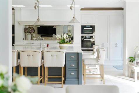 CEDAR WALK, 13B, RUFFETT WOOD HOUSE  (9).jpg