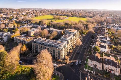 Flat 26 Park House-23.jpg