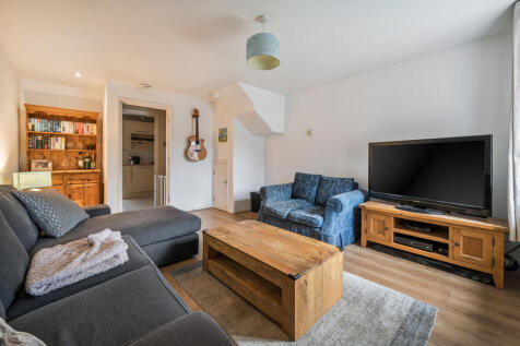 1376144-17-690e22...