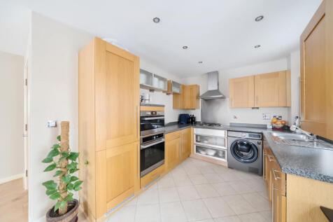 1323939-8-686e447...