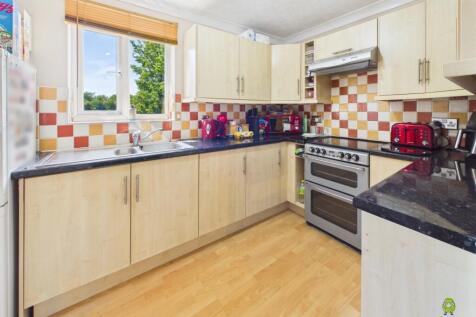 Presented by Clinton at EweMove Bexleyheath and Da