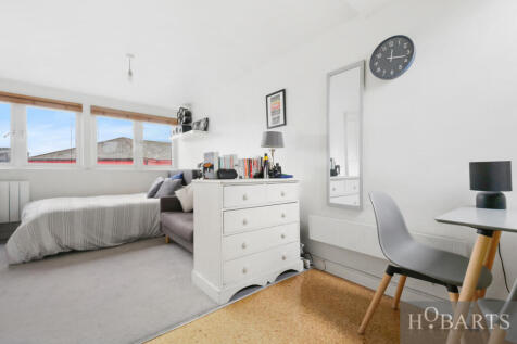 1 bedroom Studio for sale