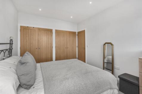 Flat 8, 30 Crouch Street, Banbury-16.jpg