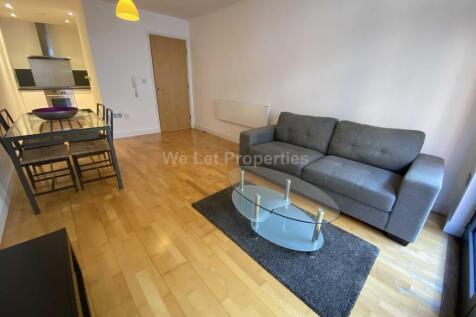 We Let Properties have this fantastic one bedroom apartment in Rossetti Place which is located with in five minutes walk to Deansgate and Spinningfields, with fantastic bars, restaurants, theatres and