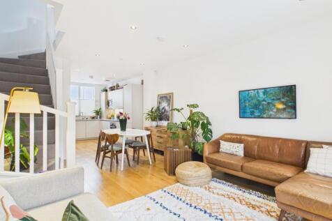 Cleminson Street Salford - EweMove - Living Space