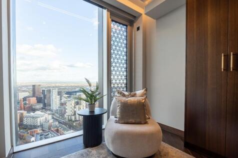 2 bed, 3 bath Apartment in Manchester - Photo 35