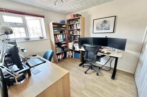 IMG-20250718-WA00...