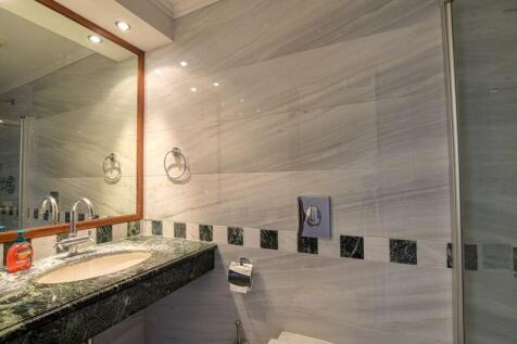 Bedroom Two En-suite