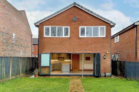 REAR ELEVATION