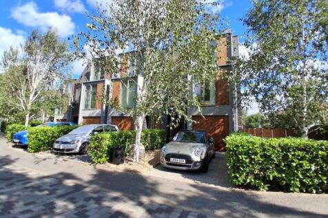 1 greenfields place.jpg